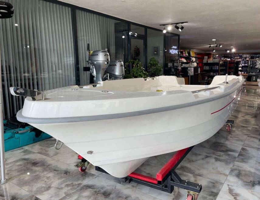 Safter 400 Standart Aksesuarlı Tekne - 5